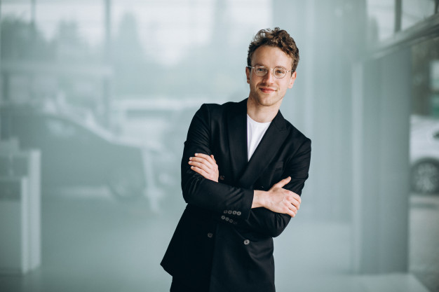 ต่อผมผู้ชาย